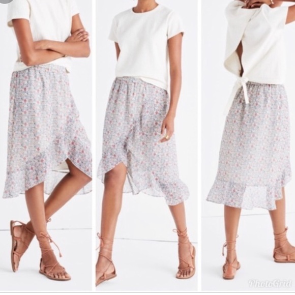 Madewell Dresses & Skirts - NWT Madewell floral ruffle faux-wrap skirt. Size 4